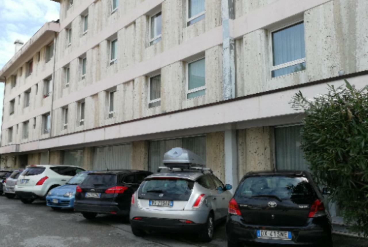 Le Barche Apartment Mestre Ngoại thất bức ảnh